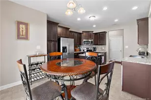 2111 Mannington Dr, Fayetteville, NC 28306 - Photo 11
