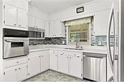 433 Morningside Drive, Fayetteville, NC 28311 - Photo 19
