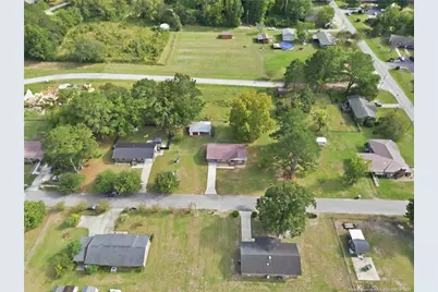 109 E Walnut Street, Bladenboro, NC 28320 - Photo 49