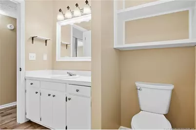 109 E Walnut Street, Bladenboro, NC 28320 - Photo 25