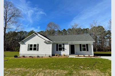 134 Perkins Avenue, Selma, NC 27576 - Photo 1