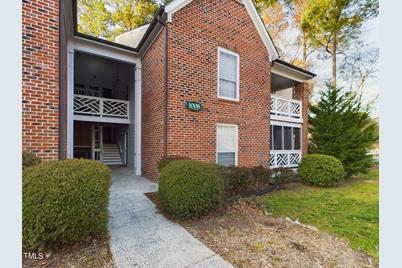 1006 Kingswood Drive #D, Chapel Hill, NC 27517 - Photo 1