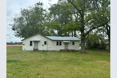 1055 Old Fayetteville Road, Salemburg, NC 28385 - Photo 1