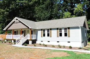 513 N Carr St, Mebane, NC 27302 - Photo 1