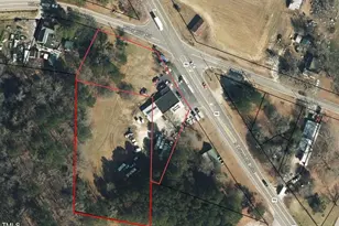 1729 N Arendell Ave, Zebulon, NC 27597 - Photo 1