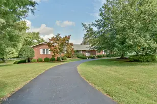 304 Homestead Rd Rd, Chapel Hill, NC 27516 - Photo 1