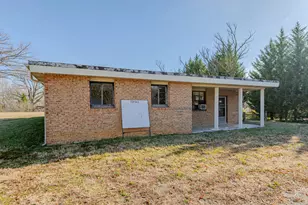 3043 U.S. Hwy 158 W, Yanceyville, NC 27379 - Photo 1