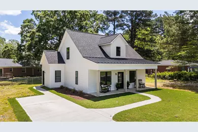 412 N Green Street, Selma, NC 27576 - Photo 1