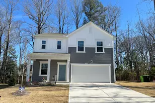 704 Mirror Pond Dr, Zebulon, NC 27597 - Photo 1