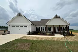 212 Dunbar Hl Dr, Fremont, NC 27830 - Photo 1