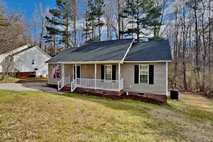 1027 Laurel Leaf Rd, Zebulon, NC 27597 - Photo 1