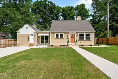 518 W Chisholm Street, Sanford, NC 27330 - Photo 1