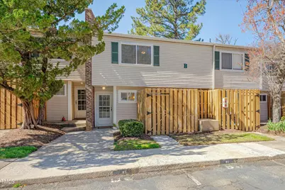 220 Elizabeth Street #B5, Chapel Hill, NC 27514 - Photo 1