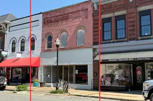 107 S Raiford St, Selma, NC 27576 - Photo 1