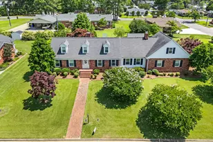 504 W Brocklyn St, Benson, NC 27504 - Photo 1