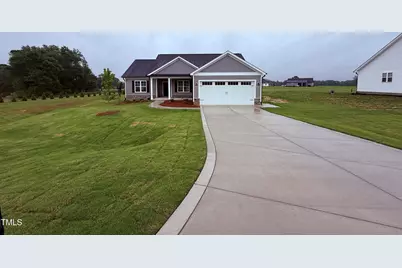 32 Tanseyleaf Drive, Smithfield, NC 27577 - Photo 1