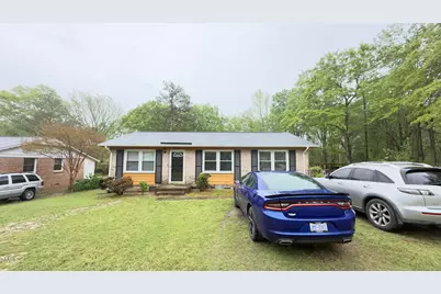 300 E Vance Street, Zebulon, NC 27597 - Photo 1