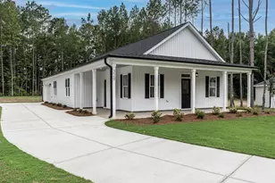 329 Grn Pnes Ests Dr, Kenly, NC 27542 - Photo 1