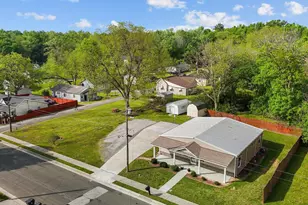 212 Orange St, Oxford, NC 27565 - Photo 1