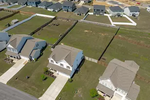 76 Arlie Ln, Lillington, NC 27546 - Photo 1