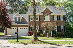 105 Kenmont Dr, Holly Springs, NC 27540 - Photo 1