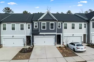 6922 Doddridge Ln, Cary, NC 27519 - Photo 1