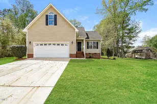 1003 Walnut Dr, Erwin, NC 28339 - Photo 1