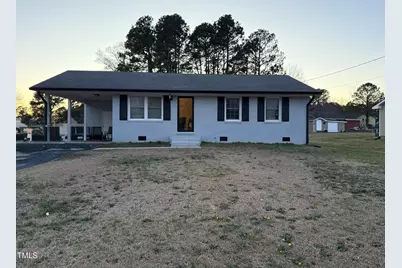 109 Pine Street, Dunn, NC 28334 - Photo 1