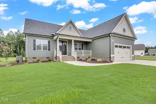 25 Sanders Farm Dr, Smithfield, NC 27577 - Photo 1