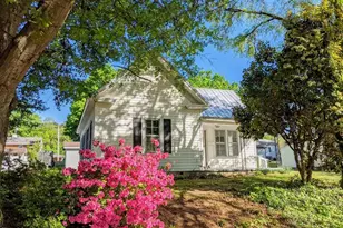 542 N Fayetteville St, Clayton, NC 27520 - Photo 1