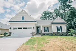 219 Crescent Dr, Dunn, NC 28334 - Photo 1