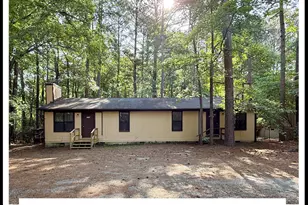 125 Forsyth Dr, Chapel Hill, NC 27517 - Photo 1