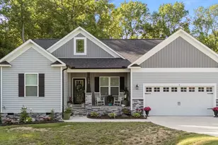 176 Lowery Ln, Benson, NC 27504 - Photo 1