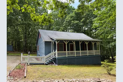 225 Meadow Drive, Henderson, NC 27537 - Photo 1