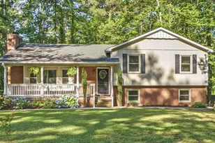 821 Stoneybrook Dr, Sanford, NC 27330 - Photo 1