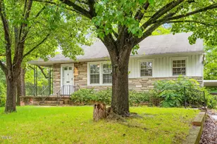 504 Delaware Ave, Burlington, NC 27217 - Photo 1