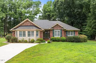 143 Cedarwood Dr, Henderson, NC 27536 - Photo 1