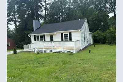 902 Roanoke Avenue, Henderson, NC 27536 - Photo 1