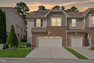 10037 Lynnberry Pl, Raleigh, NC 27617 - Photo 1