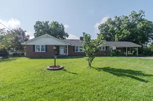 336 Goldsboro St, Newton Grove, NC 28366 - Photo 1