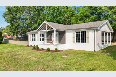 309 S McKay Avenue, Dunn, NC 28334 - Photo 1