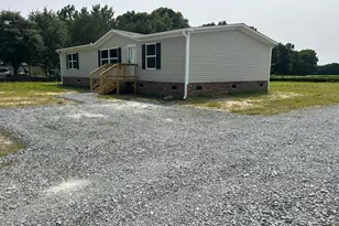 1305 Thompson Ave, Turkey, NC 28393 - Photo 1