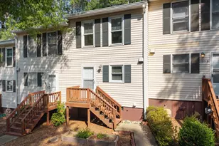 109 Weatherstone Dr, Chapel Hill, NC 27514 - Photo 1