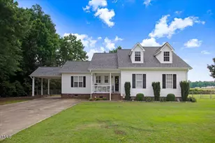 206 Jordan Bluff Dr, Pikeville, NC 27863 - Photo 1