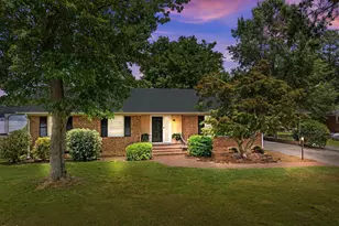 2607 N Main St, Tarboro, NC 27886 - Photo 1