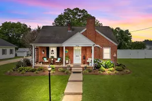 9964 N Chestnut St, Middlesex, NC 27557 - Photo 1