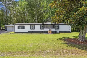 1214 Newsome St, Tarboro, NC 27886 - Photo 1