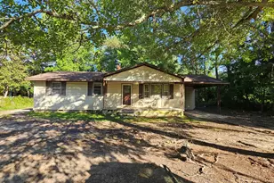 2100 N Webb St, Selma, NC 27576 - Photo 1