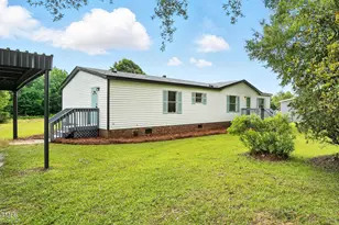 585 Smith Rd, Smithfield, NC 27577 - Photo 1