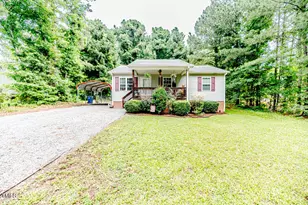 1605 Goldsboro Ave, Sanford, NC 27330 - Photo 1